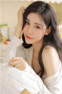 室友是个笨蛋美人李小雅林佳全文